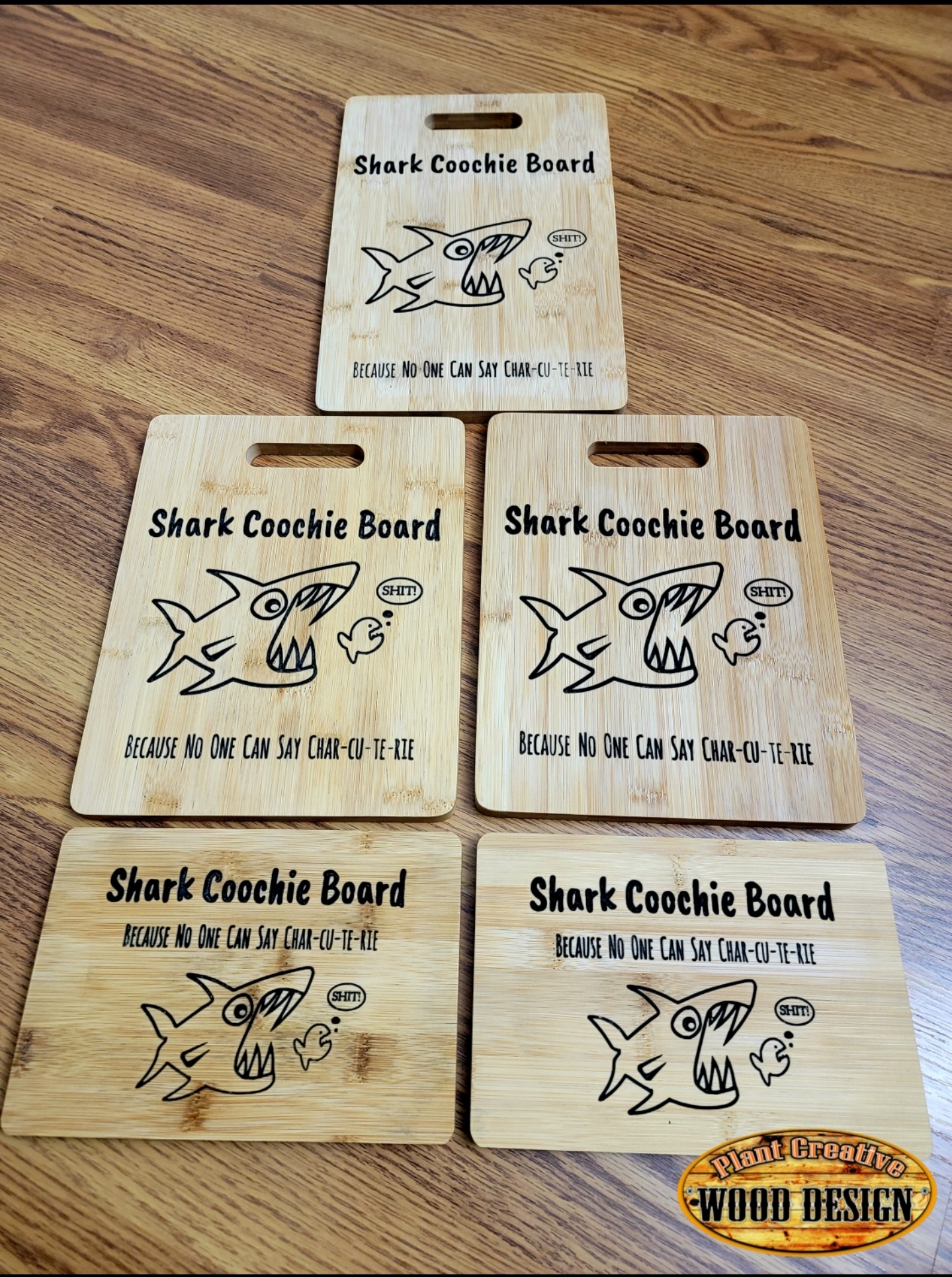 8.75" x 13" decorative Cutting Board with built-in handle
